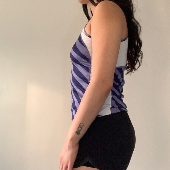 NIKE dri fit running tank-top size small - Picture 8 of 11